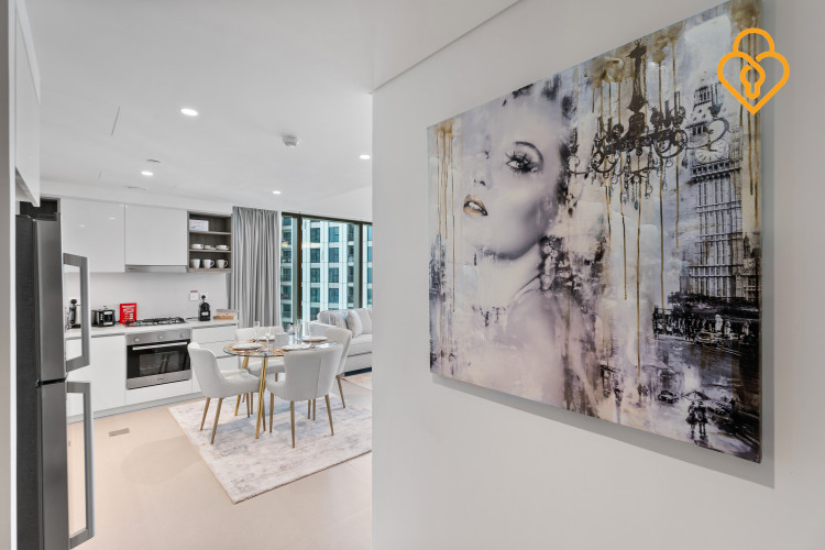 Downtown Views 2 bed