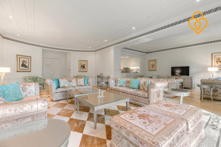 Palazzo Versace villa Dubai