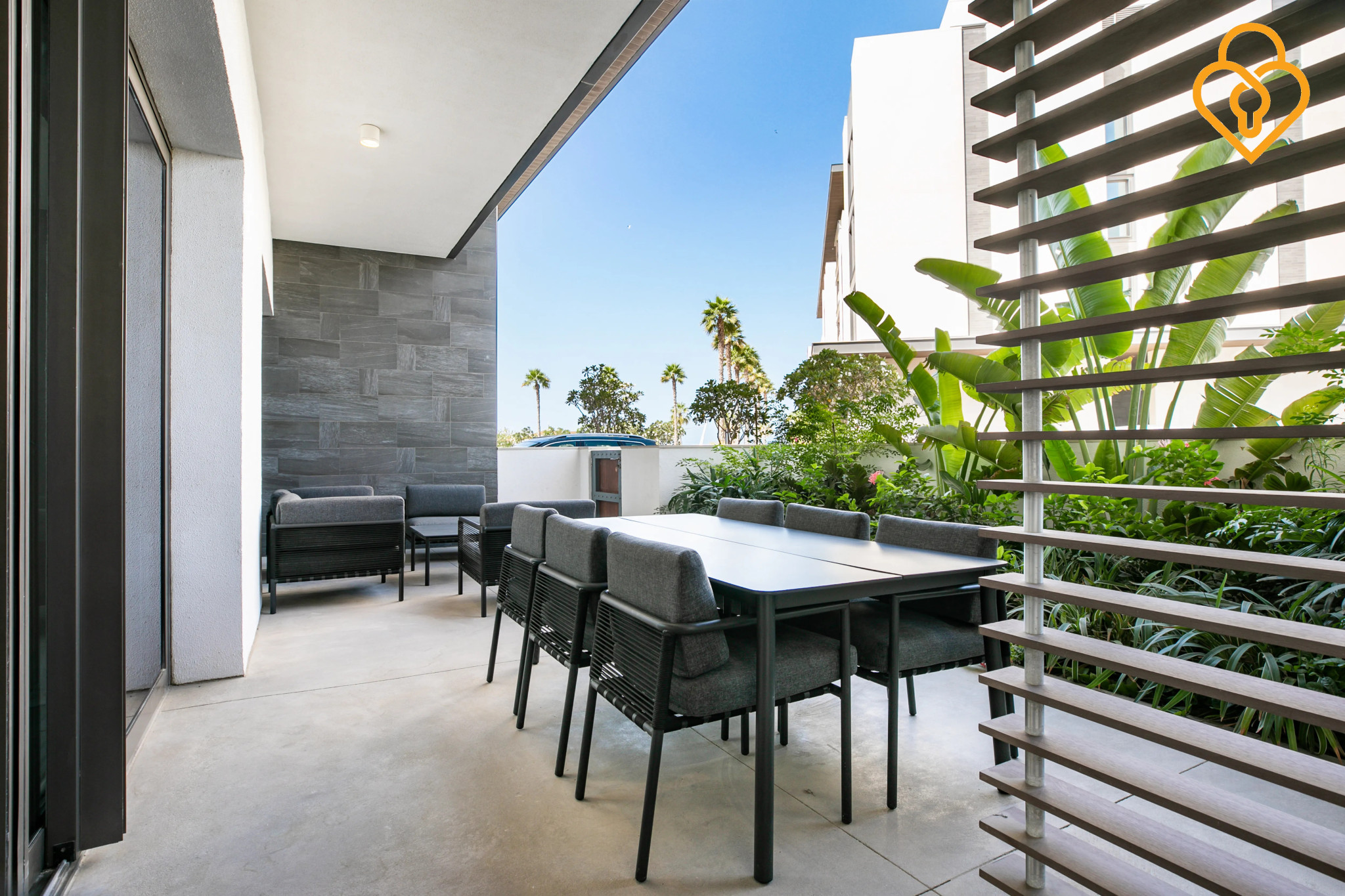 Pay monthly no Ejari