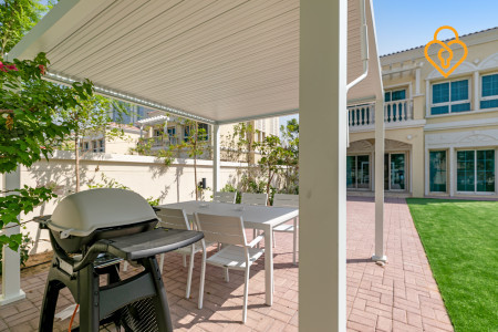 Jumeirah village triangle villa for rent monthly